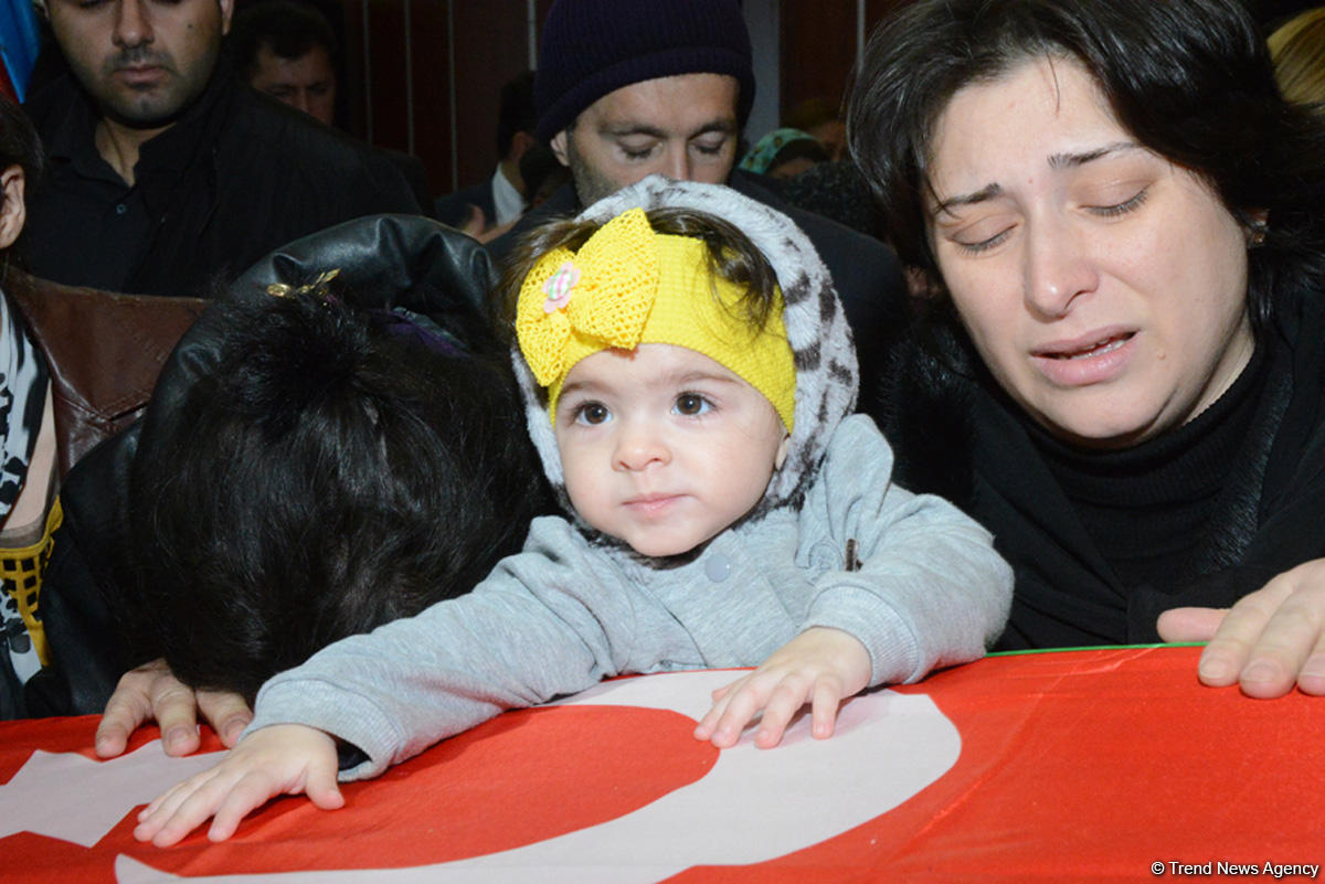 Qəhrəman şəhidlərimizin vida mərasimi keçirilib  (FOTO) (YENİLƏNİB)