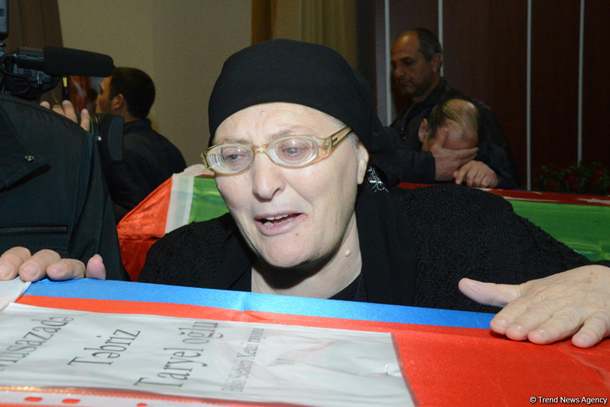 Qəhrəman şəhidlərimizin vida mərasimi keçirilib  (FOTO) (YENİLƏNİB)