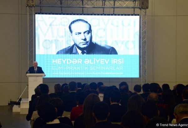 Heydər Əliyev Mərkəzində "Heydər Əliyev və milli xilaskarlıq missiyası" mövzusunda elmi-praktik seminar keçirilib (FOTO)