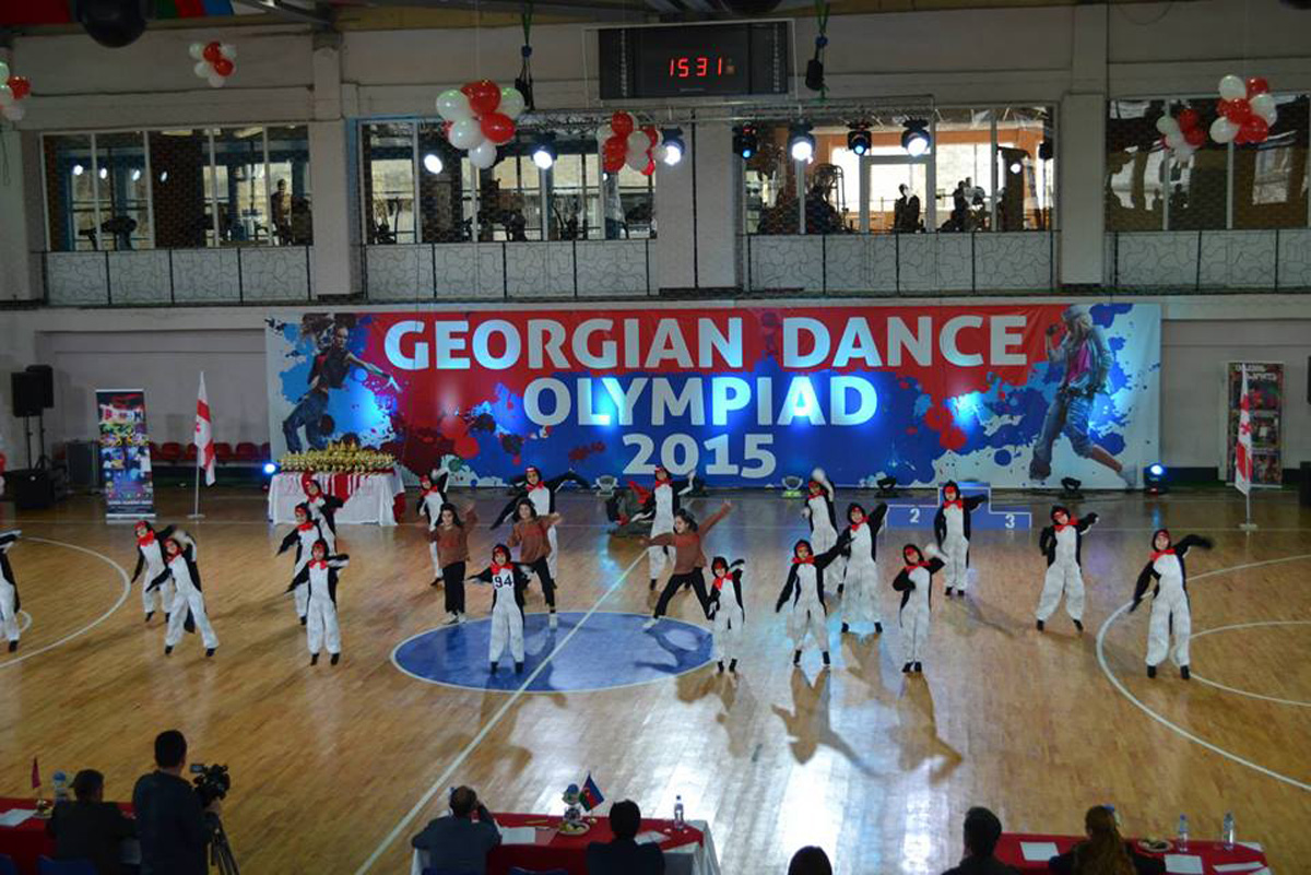 Azərbaycan Rəqqasları Qafqaz Kuboku uğrunda yola düşürlər (FOTO)