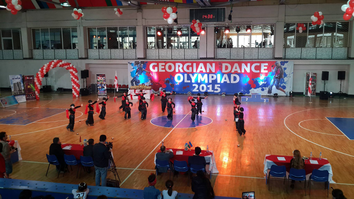 Azərbaycan Rəqqasları Qafqaz Kuboku uğrunda yola düşürlər (FOTO)