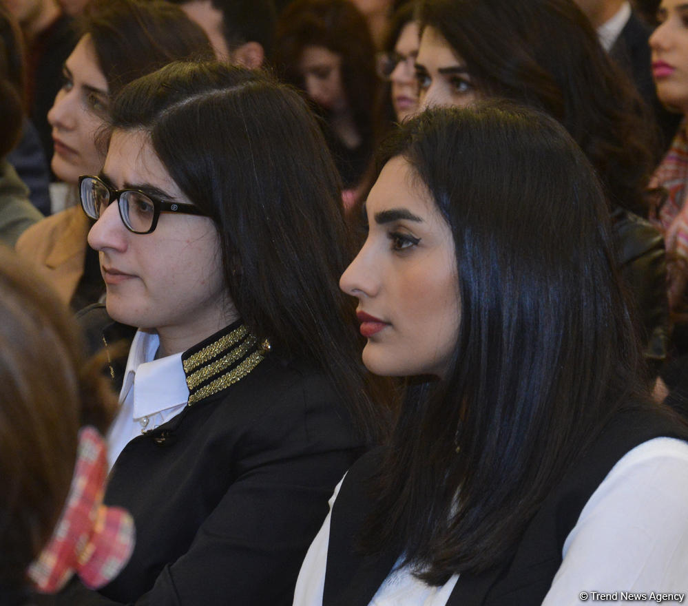 Heydər Əliyev Mərkəzində "Heydər Əliyev və milli xilaskarlıq missiyası" mövzusunda elmi-praktik seminar keçirilib (FOTO)