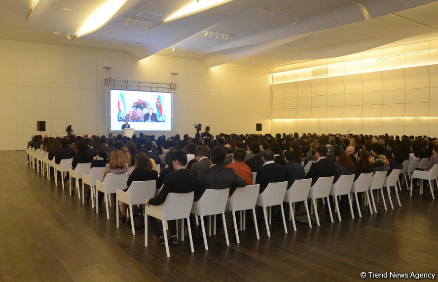 Heydər Əliyev Mərkəzində "Heydər Əliyev və milli xilaskarlıq missiyası" mövzusunda elmi-praktik seminar keçirilib (FOTO)