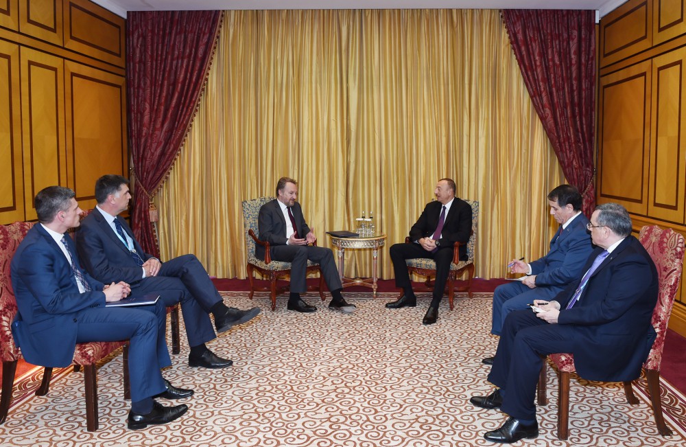 Prezident İlham Əliyev Bosniya və Herseqovinanın Rəyasət Heyətinin Sədri ilə görüşüb (FOTO)
