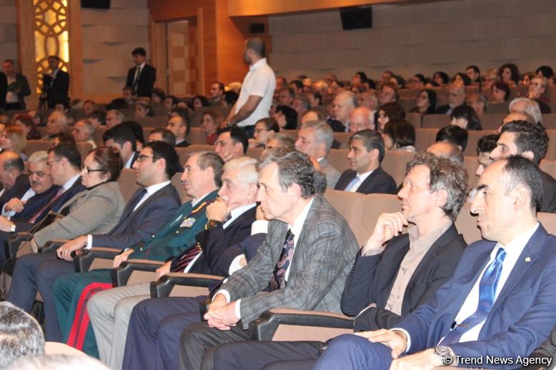 Qarabağ atının izi ilə Böyük Britaniyadan Azərbaycana qədər (FOTO)