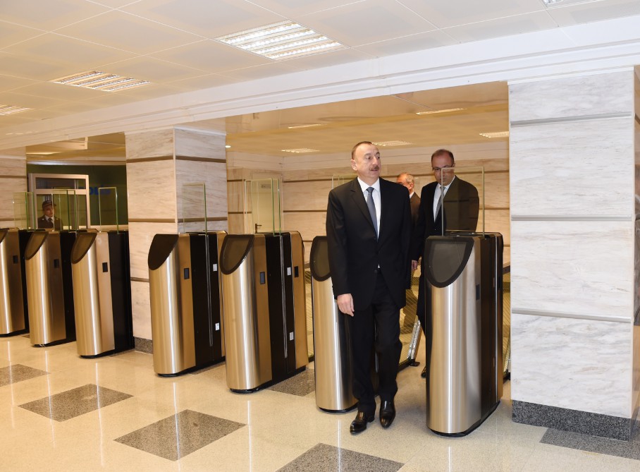 İlham Əliyev Bakı Metropoliteninin yeni xəttinin  “Avtovağzal” və “Memar Əcəmi” stansiyalarının açılışında iştirak edib (FOTO)