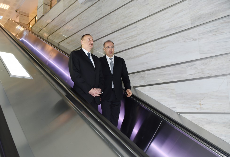 İlham Əliyev Bakı Metropoliteninin yeni xəttinin  “Avtovağzal” və “Memar Əcəmi” stansiyalarının açılışında iştirak edib (FOTO)