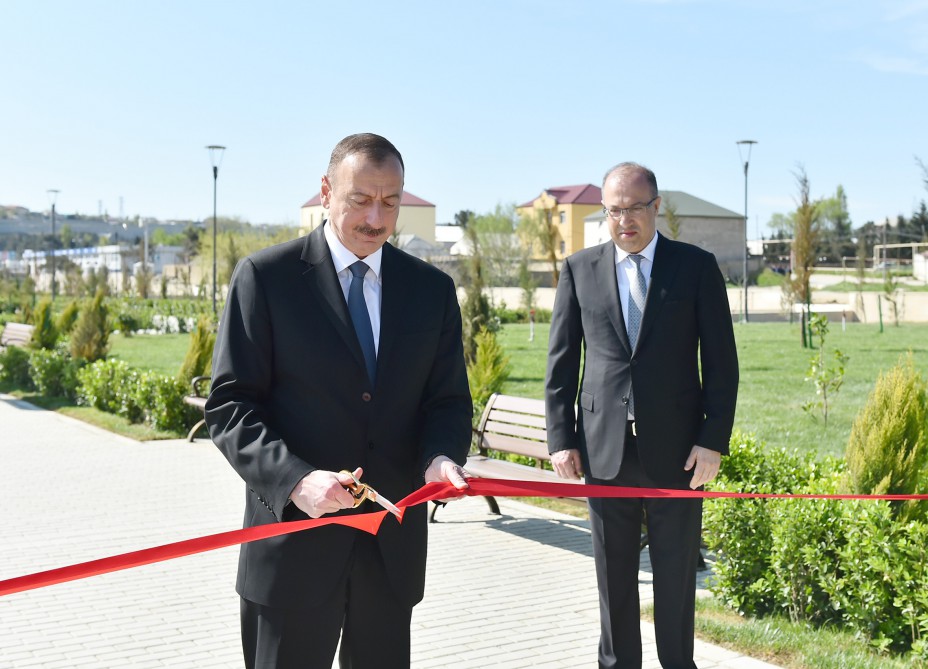 İlham Əliyev Bakı Metropoliteninin yeni xəttinin  “Avtovağzal” və “Memar Əcəmi” stansiyalarının açılışında iştirak edib (FOTO)