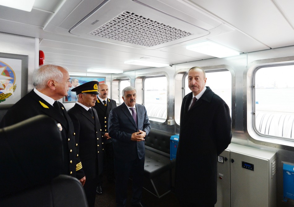 Prezident İlham Əliyev sərnişin gəmilərinin istismara verilməsi mərasimində iştirak edib (FOTO)