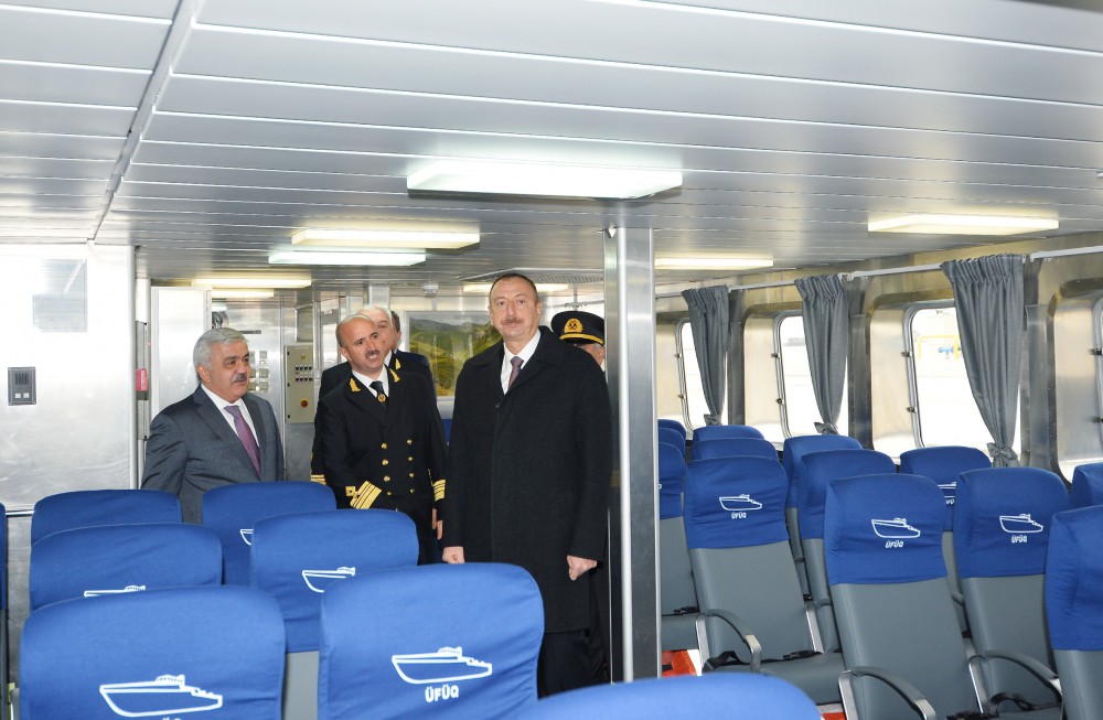 Prezident İlham Əliyev sərnişin gəmilərinin istismara verilməsi mərasimində iştirak edib (FOTO)