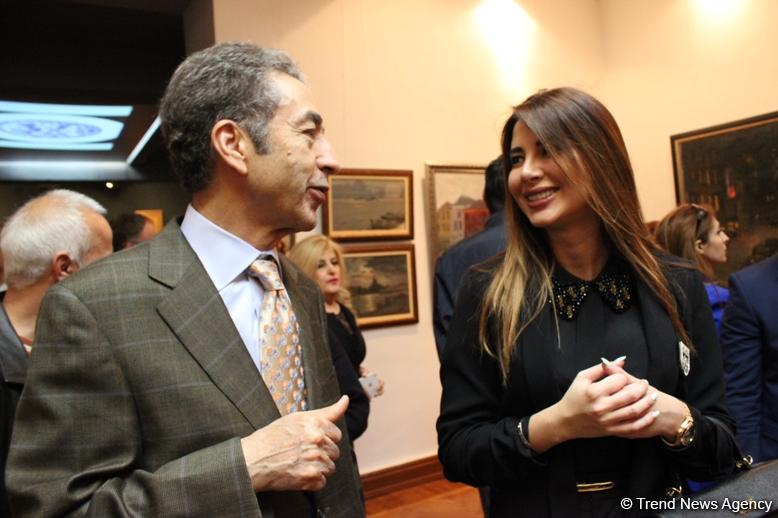 Bakıda BMT Sivilizasiyalar Alyansının Qlobal Forumunun qonaqları üçün "Siyasətdən kənar" adlı sərgi açılıb (FOTO)