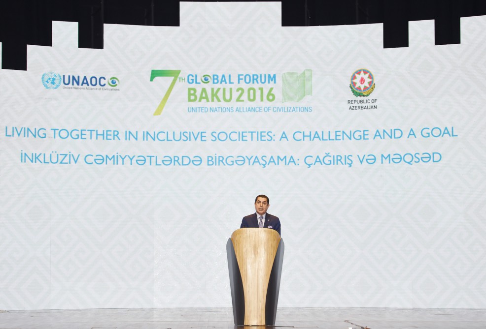 Prezident İlham Əliyev və xanımı BMT-nin Sivilizasiyalar Alyansının VII Qlobal Forumunda iştirak edir