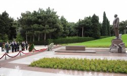 Tibb ictimaiyyətinin nümayəndələri akademik Zərifə xanım Əliyevanın xatirəsini ehtiramla yad ediblər (FOTO)