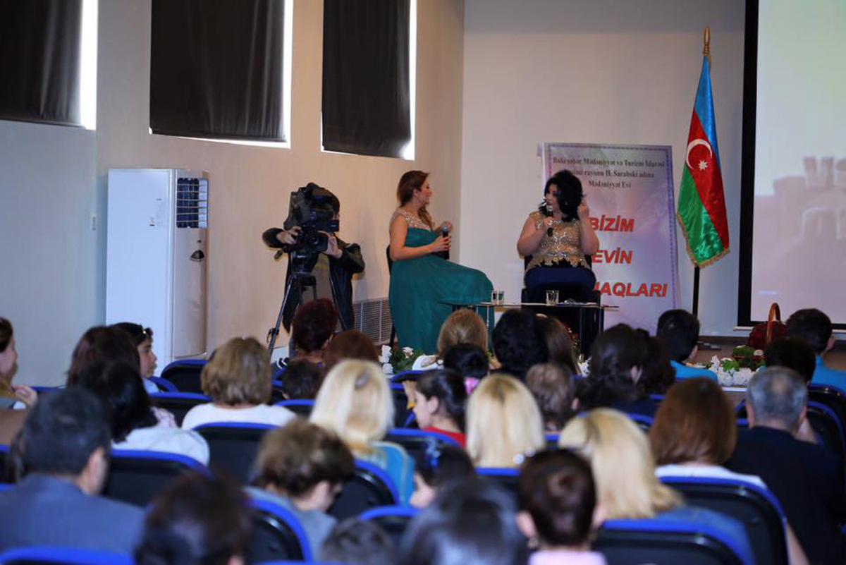 Əməkdar artist Aybəniz Haşımovayla görüş (FOTO)