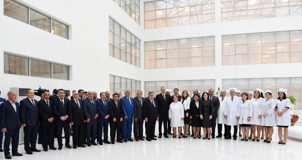 Prezident İlham Əliyev: İnsanların rifah halı daha da yaxşılaşacaq, ölkəmiz neftdən asılılığını daha da aşağı səviyyəyə salacaq