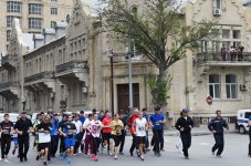 Heydər Əliyev Fondunun vitse-prezidenti Leyla Əliyeva "Bakı Marafonu 2016"da iştirak edir (FOTO)