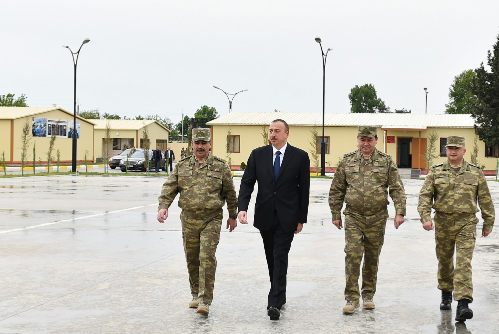 Prezident İlham Əliyev: Diplomatik, siyasi, iqtisadi təzyiqlərimizi artıracağıq, təmas xəttində mövqelərimizi gücləndirəcəyik (FOTO)