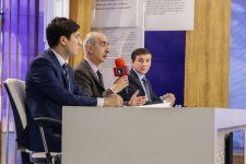 "Jül Vern Bakıda" (FOTO)