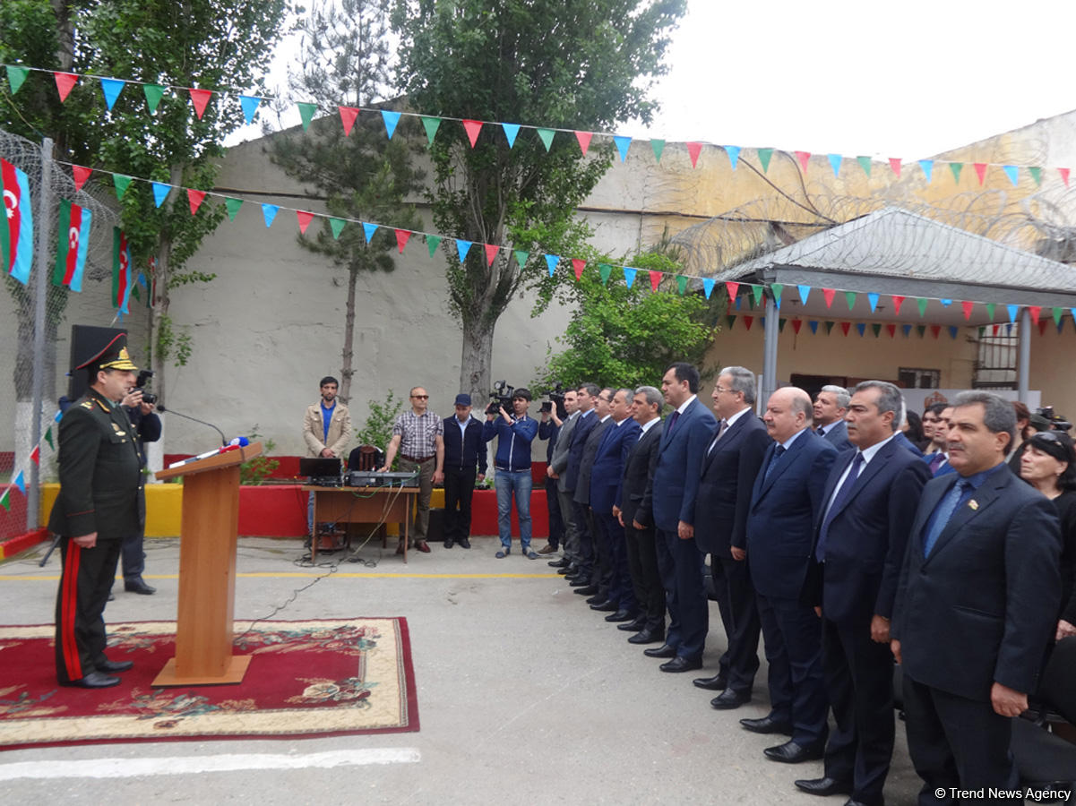 6 saylı cəzaçəkmə müəssisəsində məhkumların əl işləri nümayiş olundu  (FOTO)