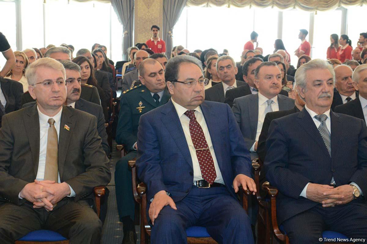 “Ən yaxşı təqdimat” müsabiqəsi qaliblərinin mükafatlandırılması mərasimi keçirilib (FOTO)