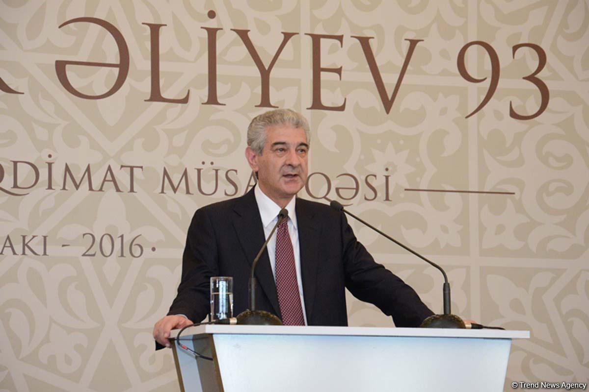 “Ən yaxşı təqdimat” müsabiqəsi qaliblərinin mükafatlandırılması mərasimi keçirilib (FOTO)