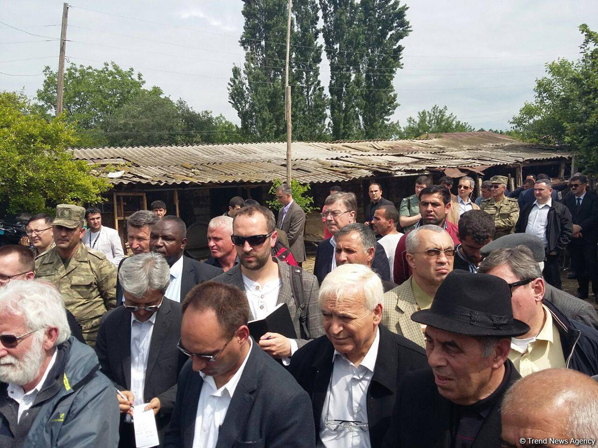 Diplomatik korpus nümayəndələrinin Ağdama səfəri başa çatdı (FOTO)