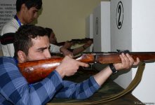 KİV nümayəndələri arasında atıcılıq turniri keçirilib (FOTO)