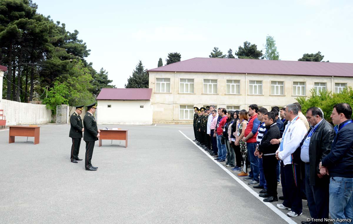 KİV nümayəndələri arasında atıcılıq turniri keçirilib (FOTO)