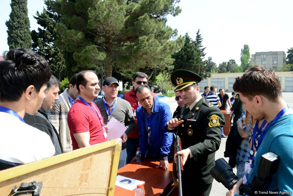 KİV nümayəndələri arasında atıcılıq turniri keçirilib (FOTO)