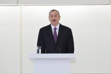 Prezident İlham Əliyev və xanımı ulu öndər Heydər Əliyevin anadan olmasının 93-cü ildönümü və 9 May - Qələbə Günü münasibətilə rəsmi qəbulda iştirak ediblər (FOTO)