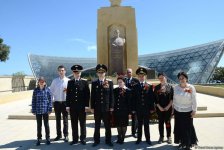 Azərbaycan ictimaiyyəti Qələbə Gününü qeyd edir  (FOTO)