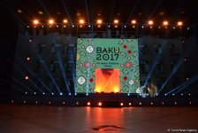 Dördüncü İslam Həmrəylik Oyunlarına geri sayımın başlanması ilə əlaqədar möhtəşəm şou təşkil olunub (FOTO)