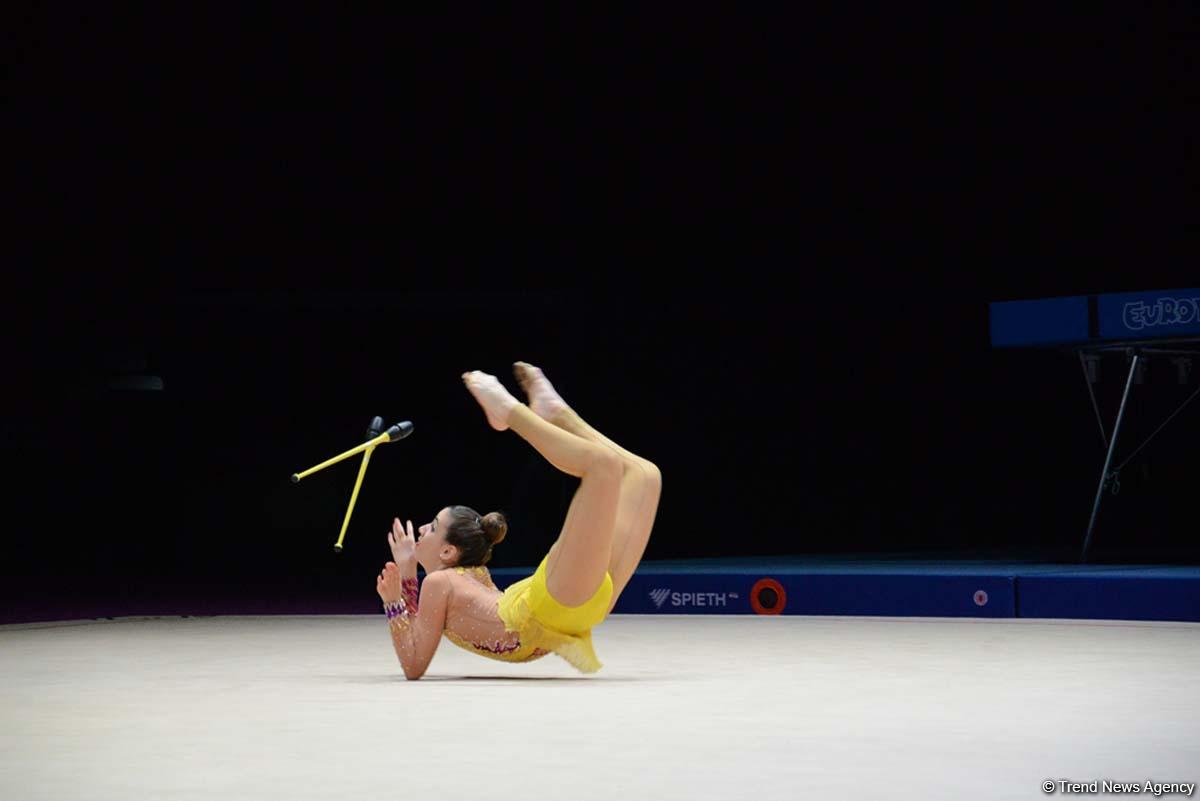 Bədii gimnastika üzrə XXIII Azərbaycan çempionatına start verilib (FOTO)