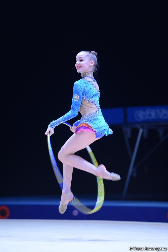 Bədii gimnastika üzrə XXIII Azərbaycan çempionatına start verilib (FOTO)