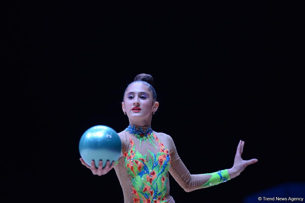 Bədii gimnastika üzrə XXIII Azərbaycan çempionatına start verilib (FOTO)
