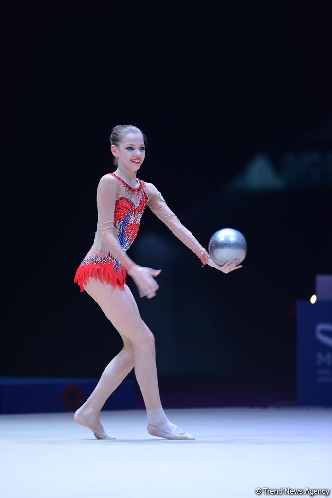 Bədii gimnastika üzrə XXIII Azərbaycan çempionatına start verilib (FOTO)