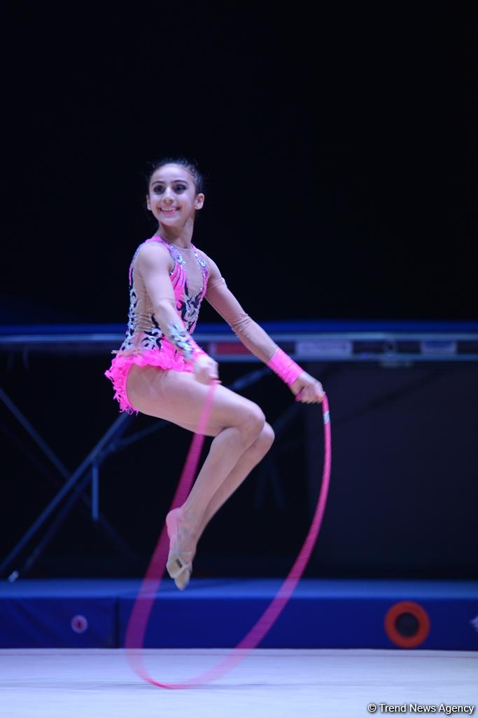 Bədii gimnastika üzrə XXIII Azərbaycan çempionatına start verilib (FOTO)