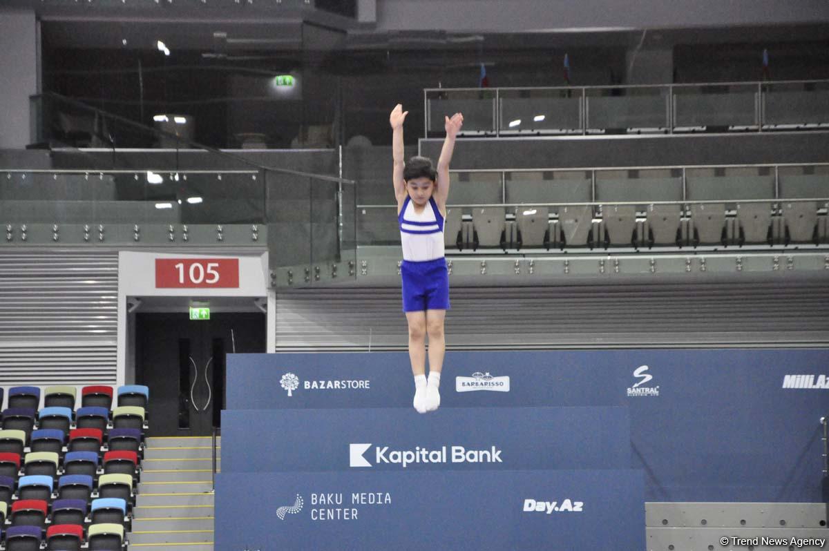Batut gimnastikası və tamblinq üzrə Azərbaycan çempionatı və Bakı birinciliyində son yarış günü (FOTO)
