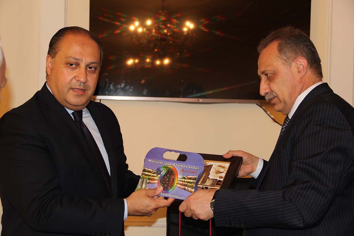 İordaniya səfiri Bilik Fondunda oldu (FOTO)