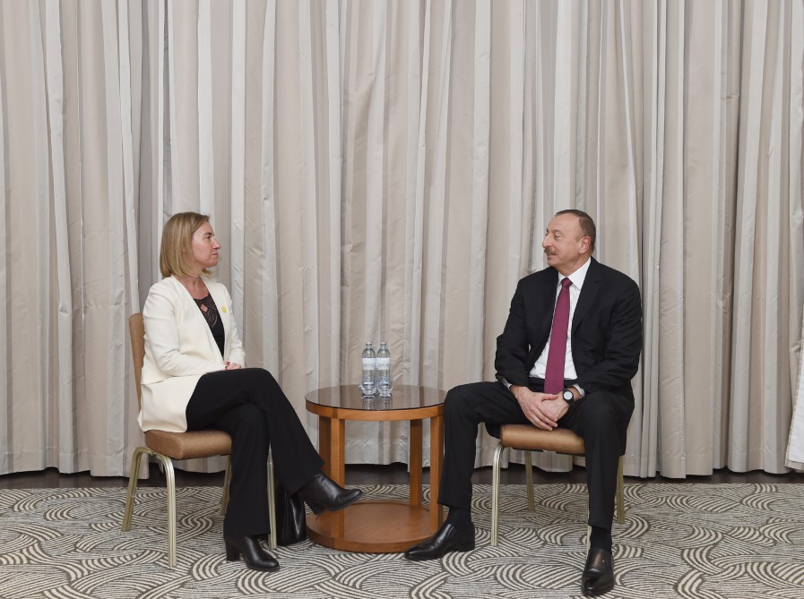 Prezident İlham Əliyev Vyanada Avropa İttifaqının ali nümayəndəsi ilə görüşüb