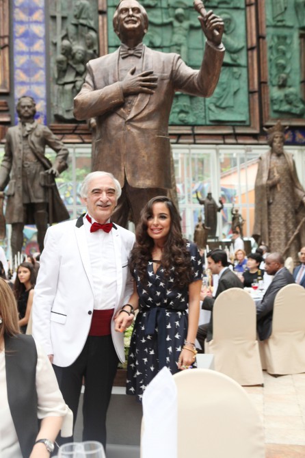 Leyla Əliyeva Rusiya Rəssamlıq Akademiyasında Polad Bülbüloğlunun bürünc heykəlinin təqdimat mərasimində iştirak edib (FOTO)
