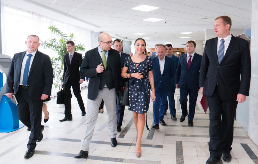 Leyla Əliyeva Moskva Dövlət Beynəlxalq Münasibətlər İnstitutunun müəllim və tələbə heyəti ilə görüşüb (FOTO)