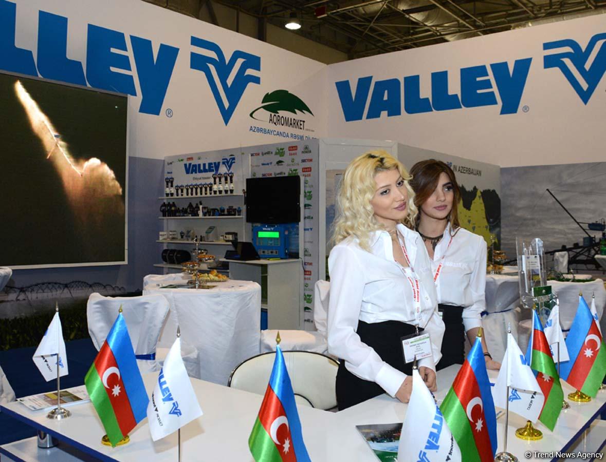 Nazir: Azərbaycanda səyyar kənd təsərrüfatı sərgiləri təşkil ediləcək (FOTO)  (ƏLAVƏ OLUNUB)