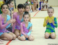 Akrobatika gimnastikası üzrə Azərbaycan və Bakı birinciliyi başlayıb (FOTO)