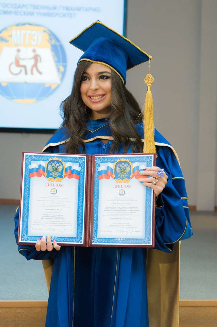 Leyla Əliyevaya Moskva Dövlət Humanitar İqtisad Universitetinin fəxri professoru diplomu təqdim olunub (FOTO)