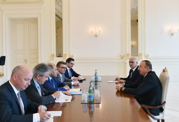 Prezident İlham Əliyev Avropa Yenidənqurma və İnkişaf Bankının prezidentini qəbul edib (FOTO)