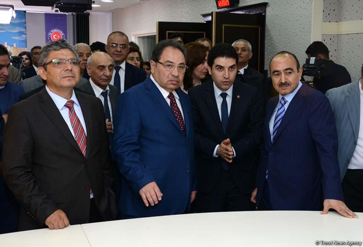 Əli Həsənov: Heydər Əliyev hakimiyyətə gələrək Xalq Cumhuriyyətinin bütün təsisatlarına sahib çıxdı (FOTO)