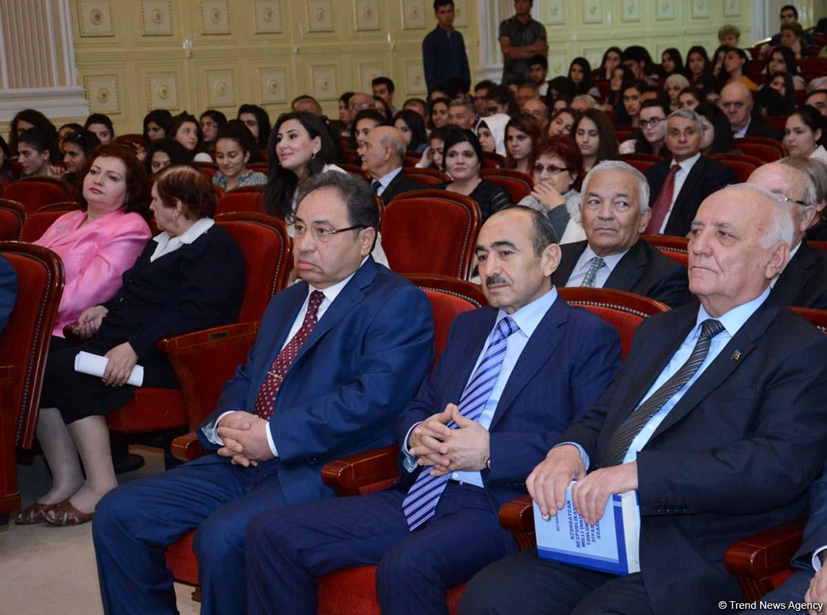 Əli Həsənov: Heydər Əliyev hakimiyyətə gələrək Xalq Cumhuriyyətinin bütün təsisatlarına sahib çıxdı (FOTO)