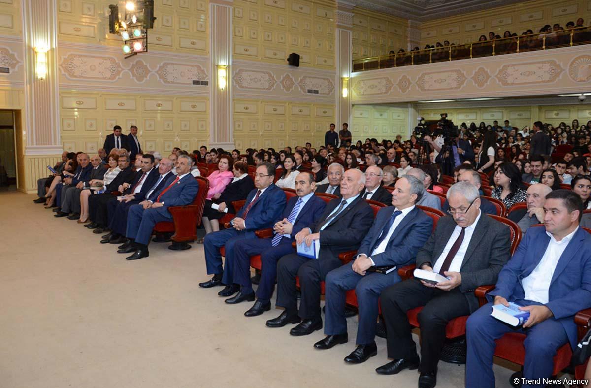 Əli Həsənov: Heydər Əliyev hakimiyyətə gələrək Xalq Cumhuriyyətinin bütün təsisatlarına sahib çıxdı (FOTO)