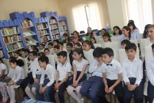 Bilik Fondu balaca oxucuları öz yazarları ilə "İmzalı görüş"dürdü (FOTO)